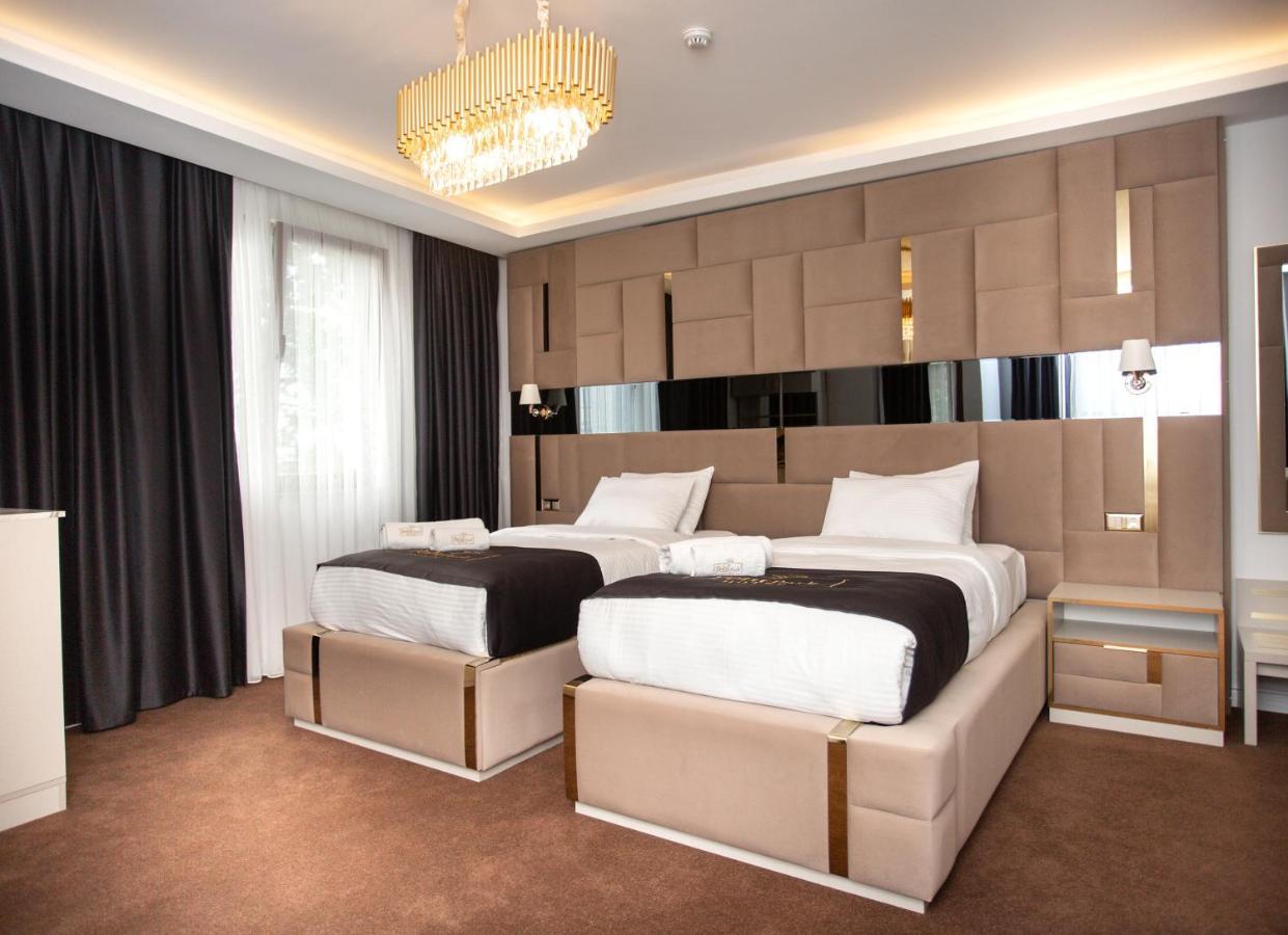 Deluxe Twin Room with Sea View