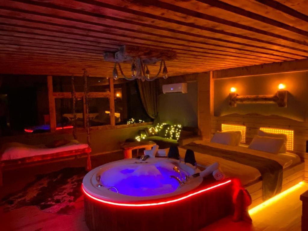 Deluxe Double Room with Bath