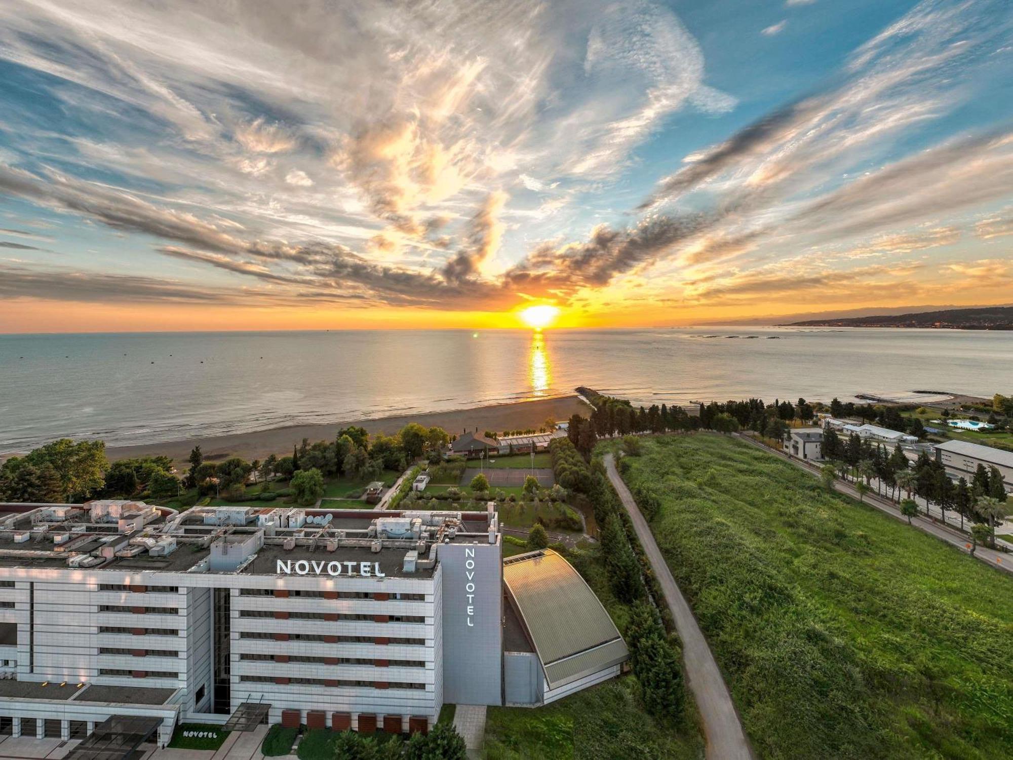 Suite with Double Bed and Sofa Bed,1704891308:JPEG