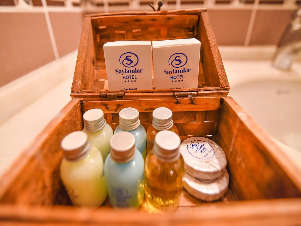 Twin Room,1657149731:JPEG