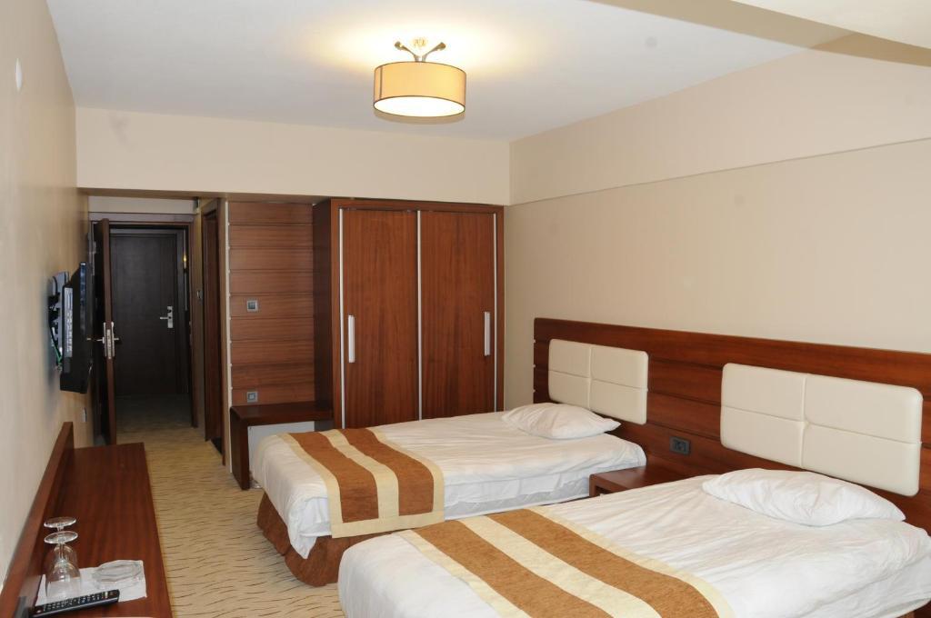 Standart Çift Kişilik veya İki Yataklı Oda