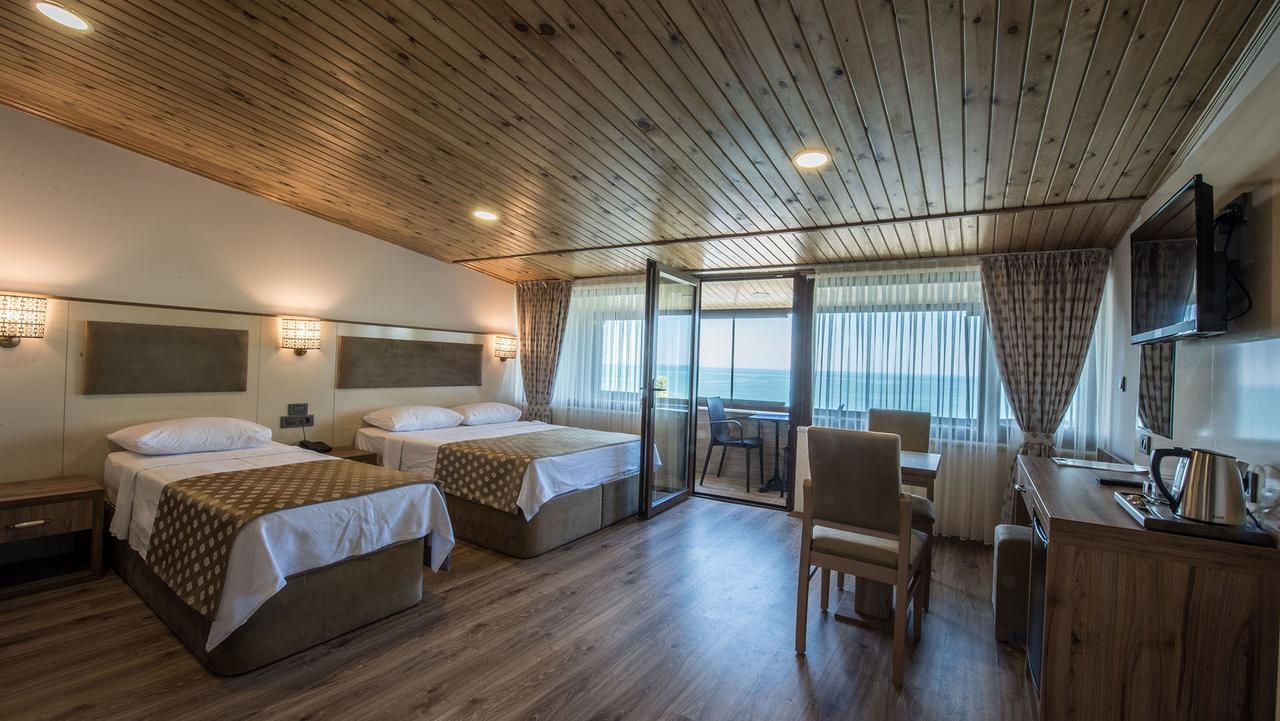 King Room with Balcony,639136602:JPEG