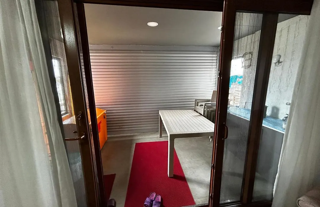 Dam Chalet Yomra-1