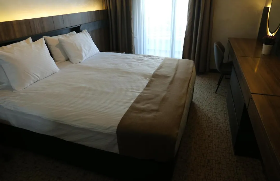 Fasuıtotel-1