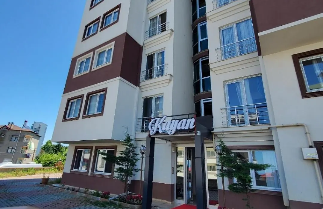 Kayan Apart-1