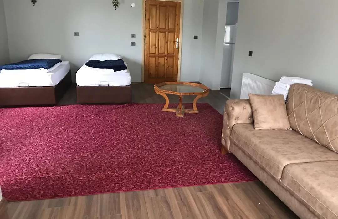 Yedigoller Hotel & Restaurant-1