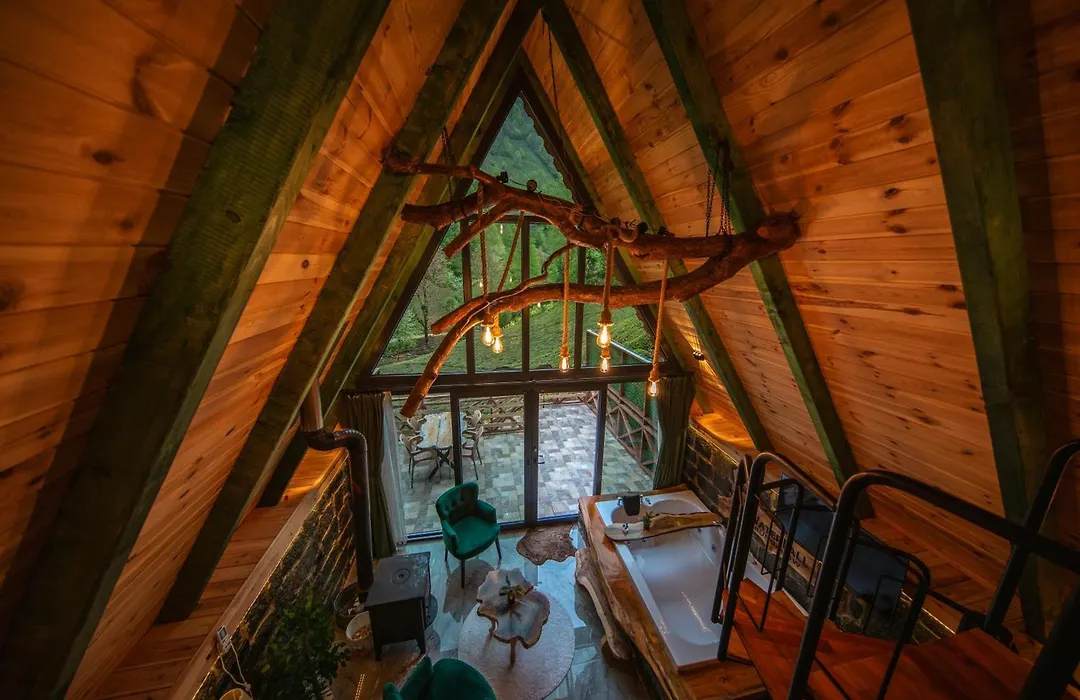 Waterfall Suit Bungalov-1