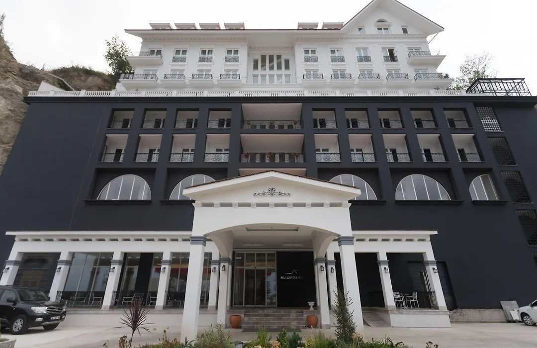 Mell Hotel-1