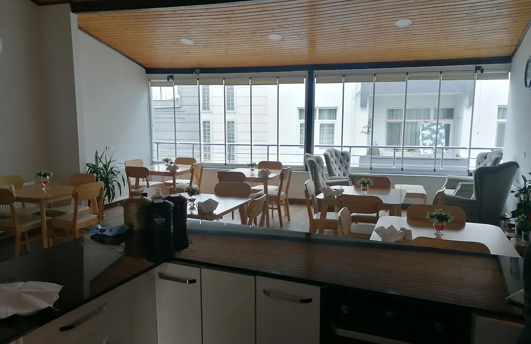 Harbour Hotel-1