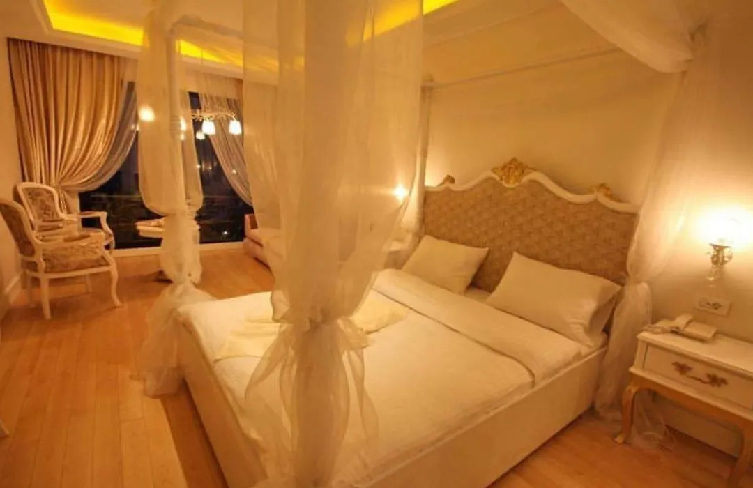 Bab-I Zer Hotel-1