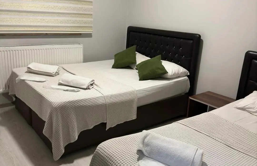 Ganita Life Hotel-1