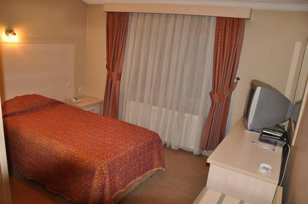 Duezce Anil Hotel-1