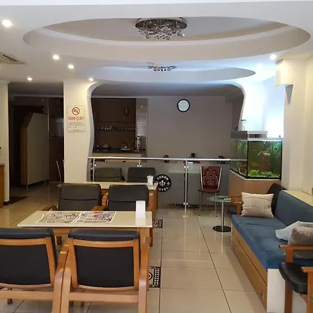 Oezguer Hotel-3