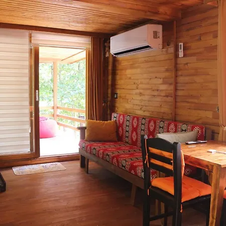 Gurgula Bungalov-2