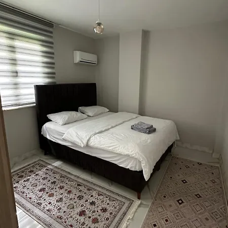 Goektuerk Apart-2