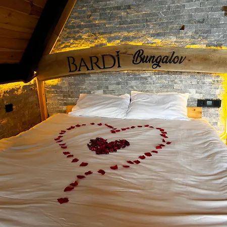 Bardi Suit Bungalov-2
