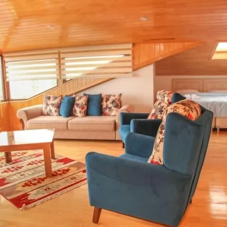 Royal Inn Seza Residence-2