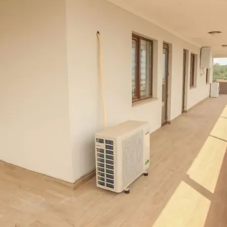 Royal Inn Seza Residence-3
