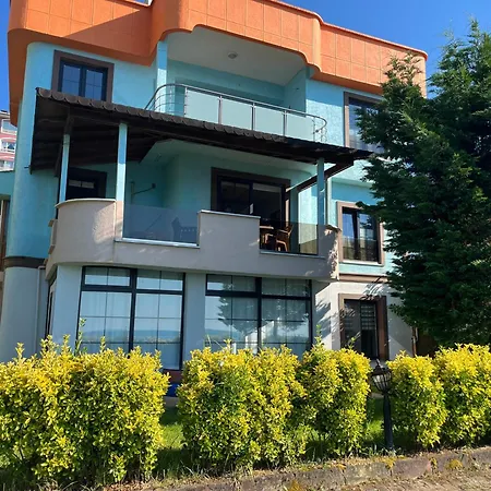 Seyran Seaside Apartments - 1-Garden Floor-3
