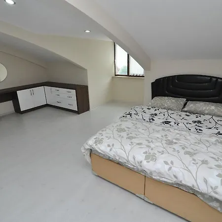 Dekar Apartments-2