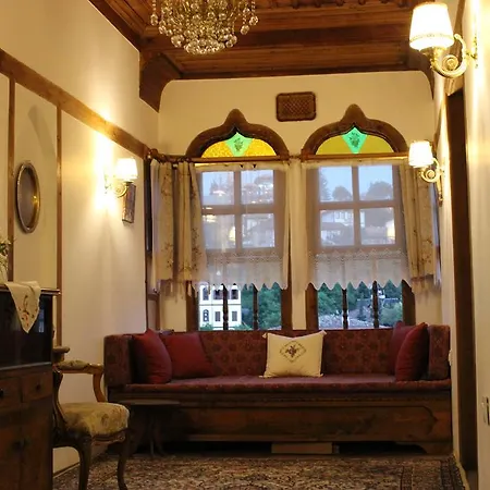 Peri Konak-3
