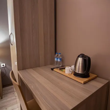 Staron Otel-3