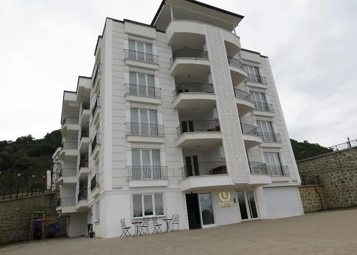 Black Rose Aparthotel Kasustu