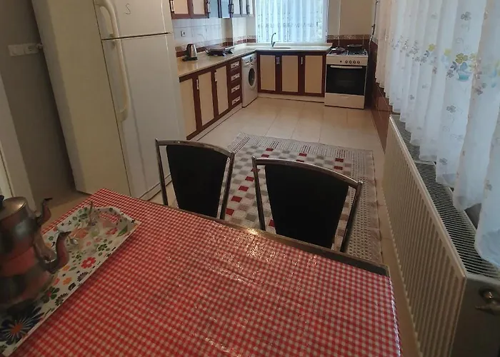 Comfortable Home In City Center Trabzon