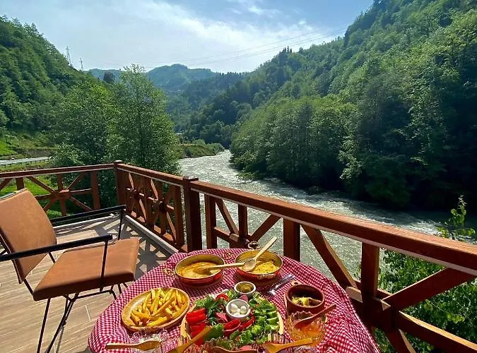 Deredekal Suit Bungalov Çamlıhemşin