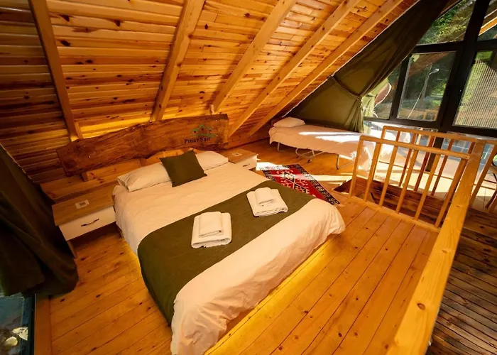Pinar Suit Bungalow Otel Ardeşen