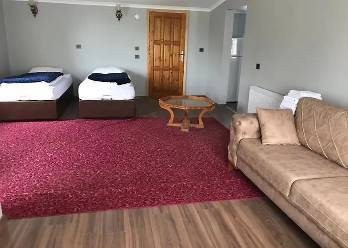 Yedigoller Hotel & Restaurant Uzungöl